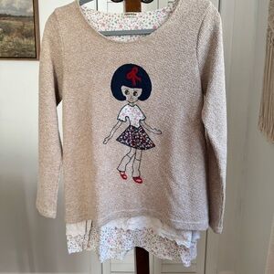 Doll Design Sweater Beige